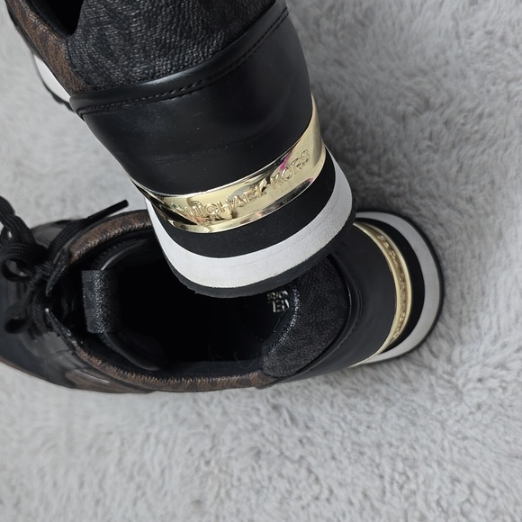 Michael Kors sneakers sz9 - Picture 5 of 5